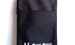 Sleeve laptop 13 " untuk promosi dengan custom sablon satu warna D600