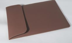 Laptop sleeve bahan kulit tebal untuk promosi