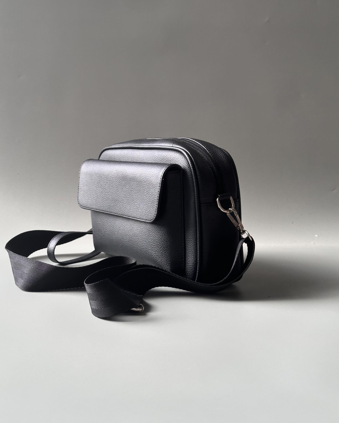 3B3F6DA1-C1EF-4E24-8FE2-87A6473C75FE