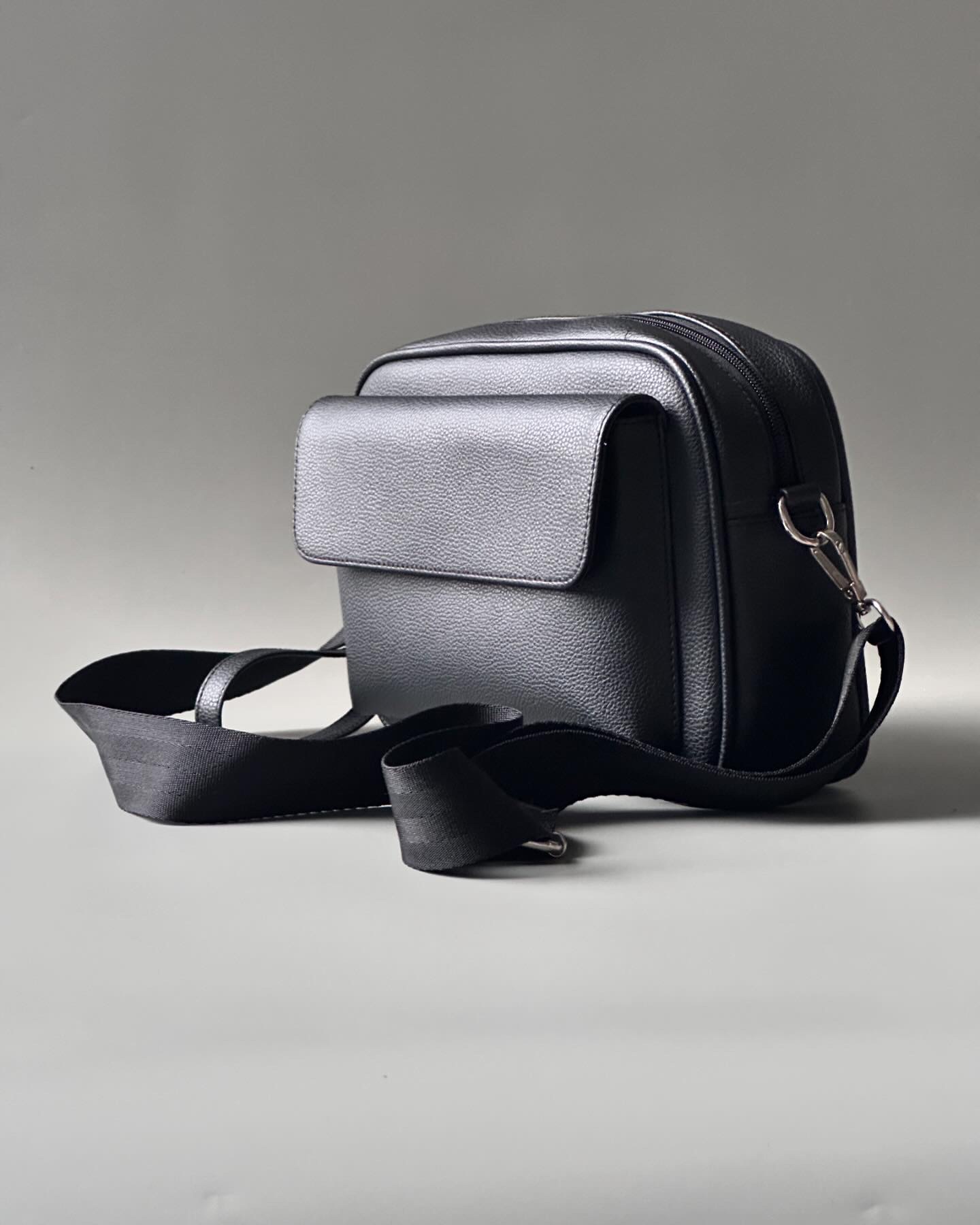 ECBC3527-D938-44EE-9308-33595020D7CB