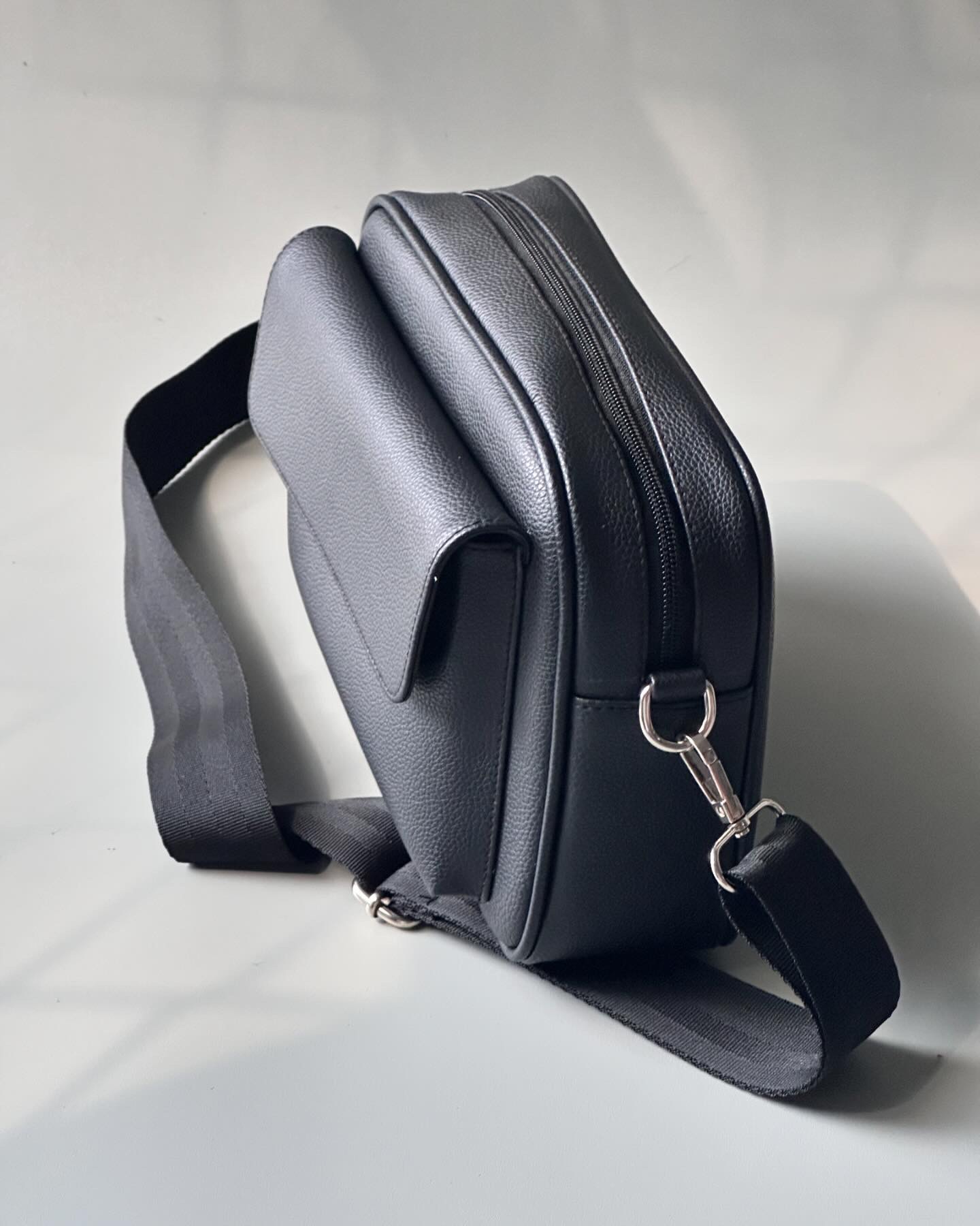 FFB7E550-170C-499B-99E7-DBBF5660D5B3