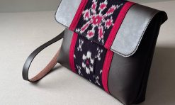Alternative view of TAS POUCH 105