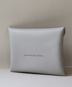 Alternative view of DOMPET KULIT 01